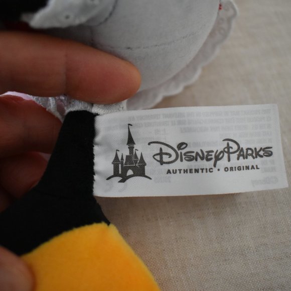 NWOT Disney Parks Authentic Original Minnie Mouse Stuffed Toy - Picture 8 of 12